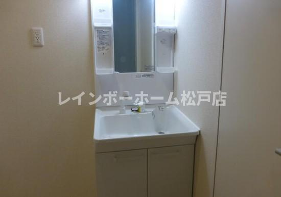 ポルテ・アヴァント【仲介手数料：50％OFF】対象物件！の洗面所|広い洗面スペース