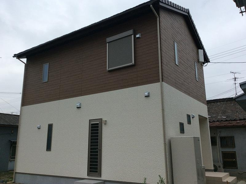 横沼町１丁目戸建貸家の外観