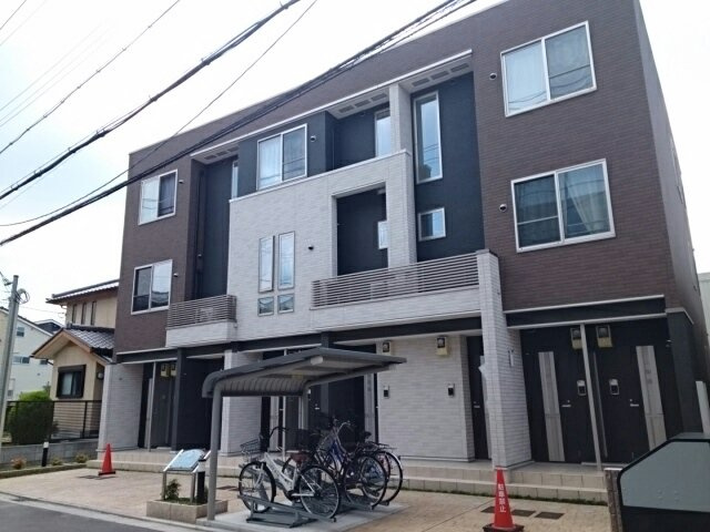 グラウクスの外観