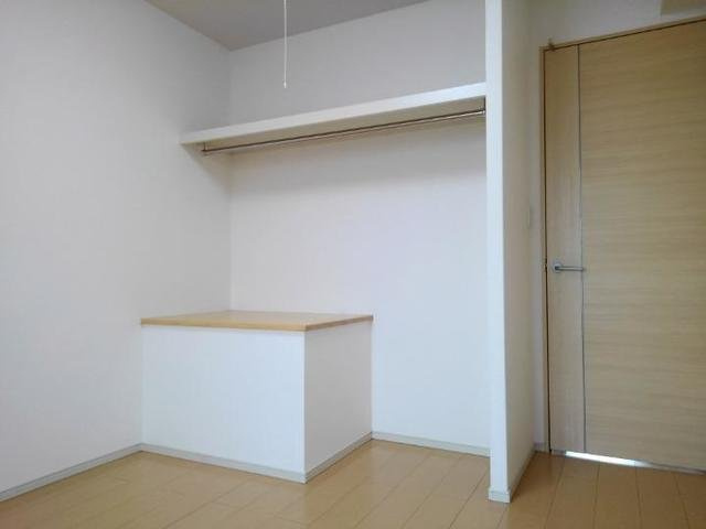 シャン・ド・フルール　Ⅱの収納