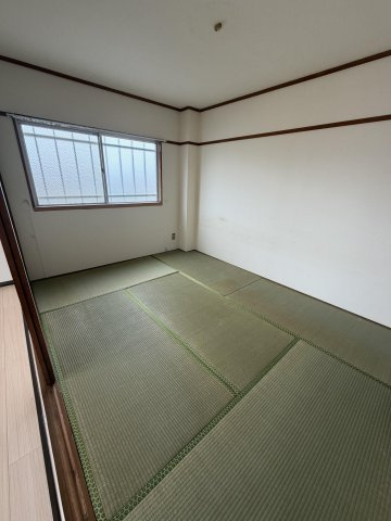 カルム新宮の和室