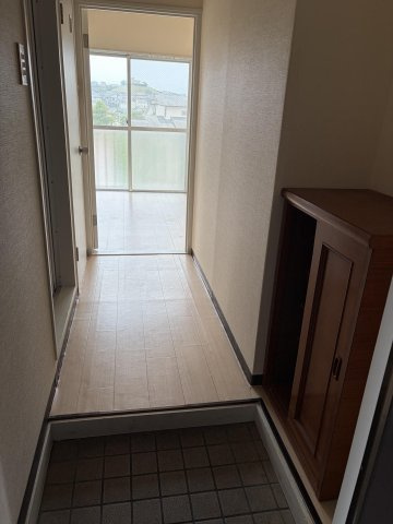 カルム新宮の玄関