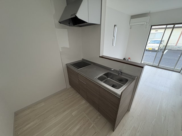オーシャンコート姫路A棟のキッチン|※１階の写真になります