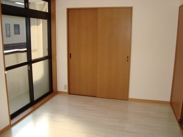 エンジェルパレスＡの収納