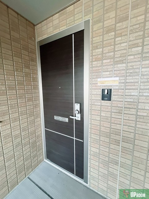 パストラル楠の玄関