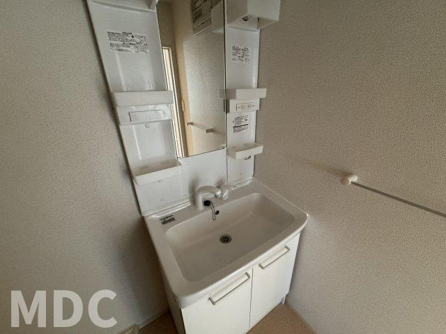 徳島市安宅３丁目のアパートの洗面所