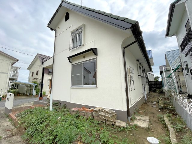 東金市田間貸家の庭