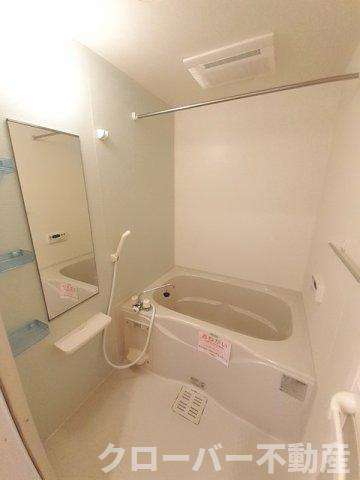 ルース　デラ　プレッソ　Ⅱの浴室