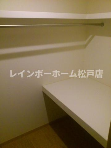 Moderno(モデルノ) の内装|内装もきれいです