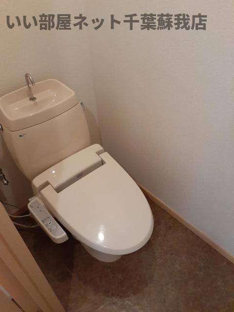 ラールコンホールターベウＢのトイレ|落ち着いたトイレです