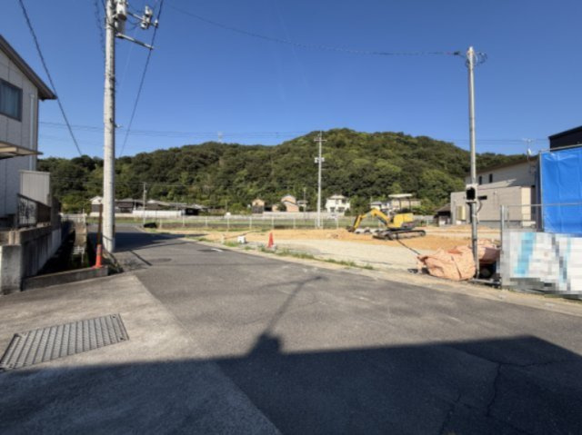 【前面道路含む現地写真】 | リーブルガーデン倉敷市福田町古新田 (全4棟)