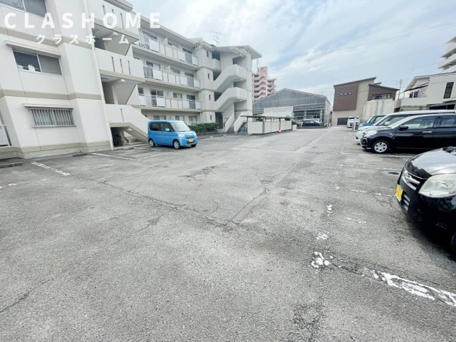 ジュネス神谷　　　刈谷市近郊の賃貸はクラスホーム刈谷店の駐車場
