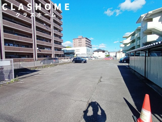 ジュネス神谷　　　刈谷市近郊の賃貸はクラスホーム刈谷店の駐車場