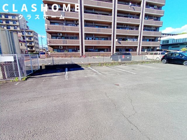 ジュネス神谷　　　刈谷市近郊の賃貸はクラスホーム刈谷店の駐車場