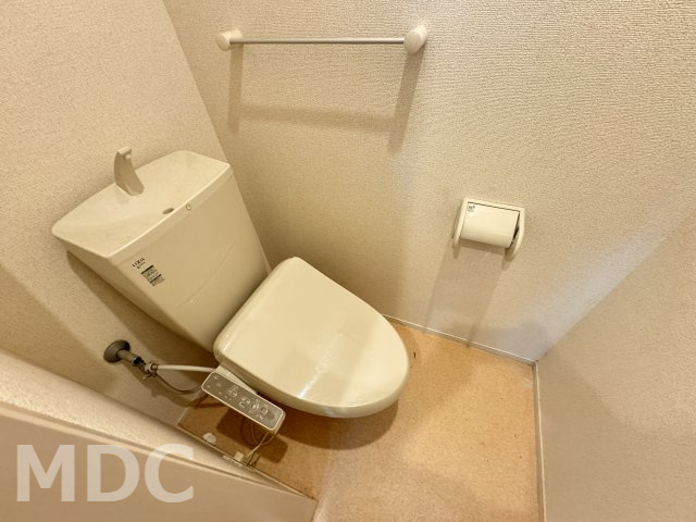 徳島市南沖洲５丁目のアパートのトイレ