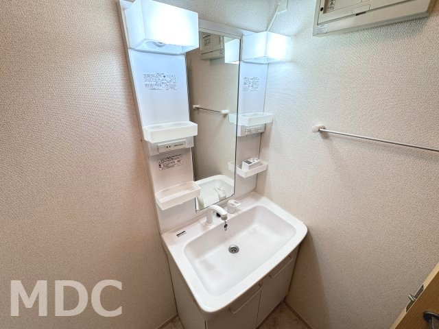 徳島市南沖洲５丁目のアパートの洗面所