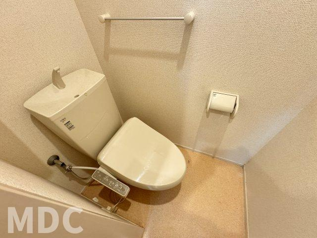 徳島市南沖洲３丁目のアパートのトイレ