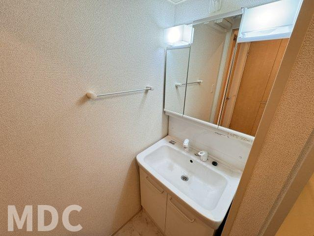 徳島市南沖洲３丁目のアパートの洗面所