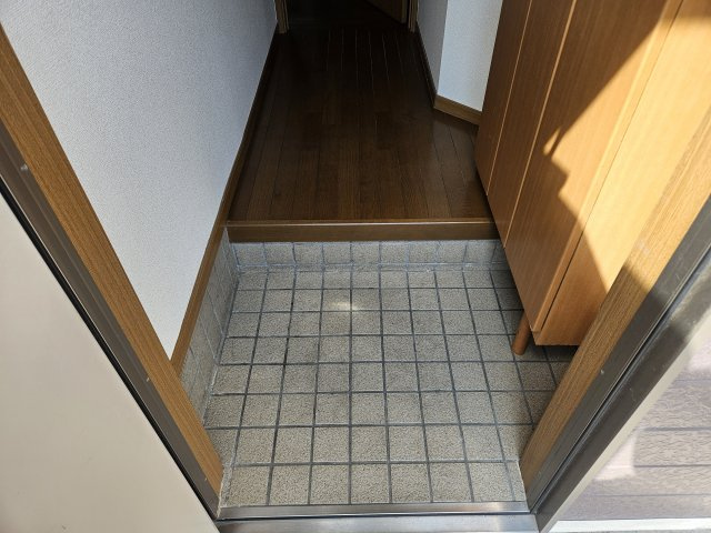 ビレッジコートＩの玄関