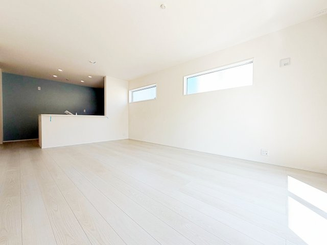 リーブルガーデン　刈谷市井ヶ谷町井田の居間・リビング|家族が自然と集まる広々としたリビング。お子様の成長を見守りながら過ごせます。									
									
