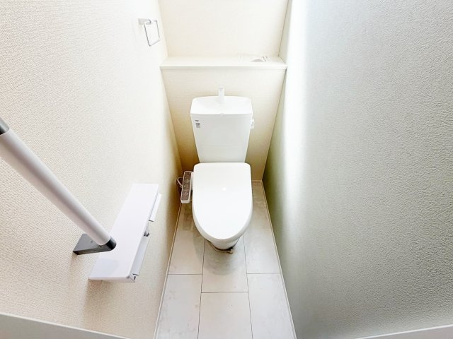 リーブルガーデン　刈谷市井ヶ谷町井田のトイレ|家族みんなが気持ちよく使いやすさと清潔感を兼ね備えた、快適な空間となっています。									
									