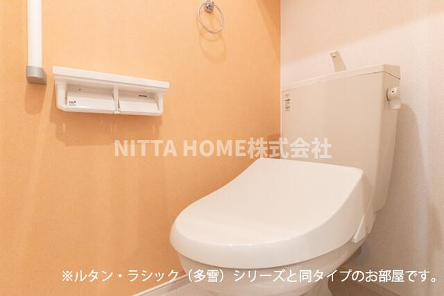 豊岡市塩津町のアパートのトイレ|【完成イメージ】温水洗浄付きのトイレです☆彡