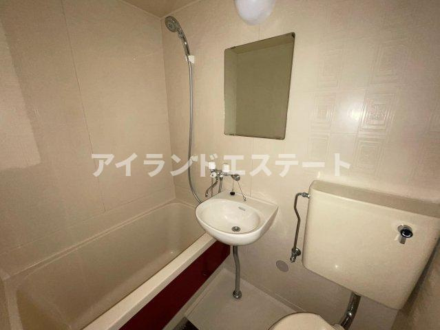 グレイスハイツ　TVドアフォン　角部屋　ディンプルキーの浴室