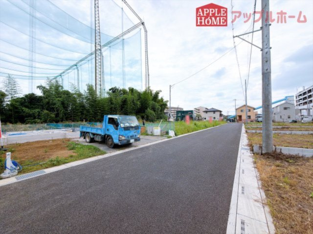 [新築住宅] 東松山市石橋 7期 全6区画の前面道路含む現地写真