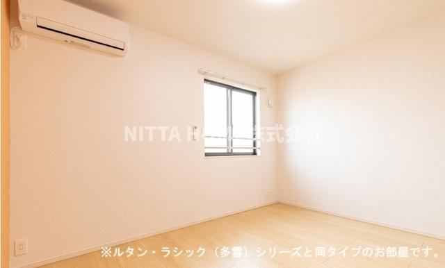 豊岡市塩津町のアパートの内装|【完成イメージ】６．３帖の洋室です(*^^*)