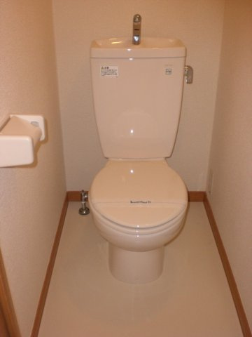 レオパレスＬｕｍｉｅｒｅ元町のその他
