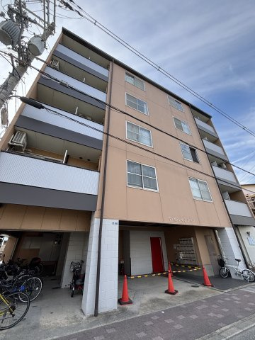 TMIマンションの外観