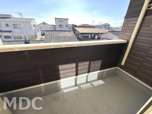 徳島市北沖洲４丁目のアパートのバルコニー