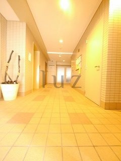 コンフォール南太田のエントランス