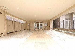 コンフォール南太田のエントランス