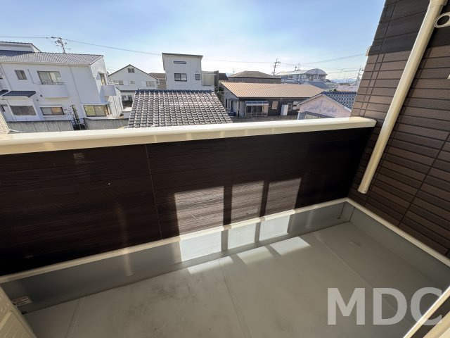 徳島市北沖洲４丁目のアパートのバルコニー