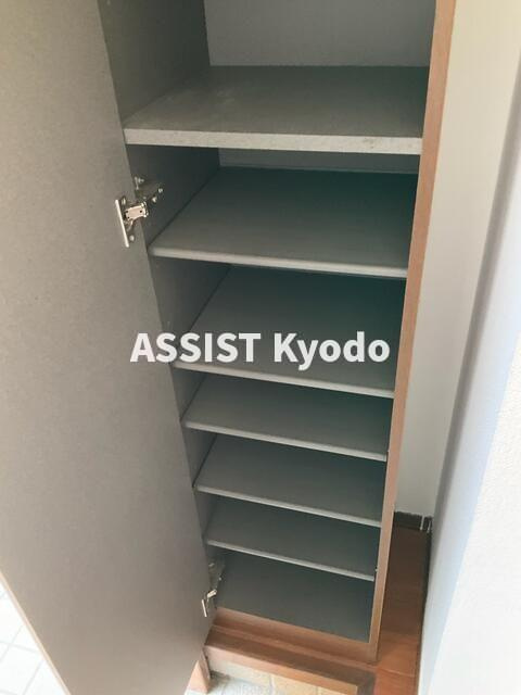 エステート祖師谷の収納