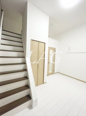 【居間・リビング】 | ベルシャンブル町田 | 洋室のお部屋です。