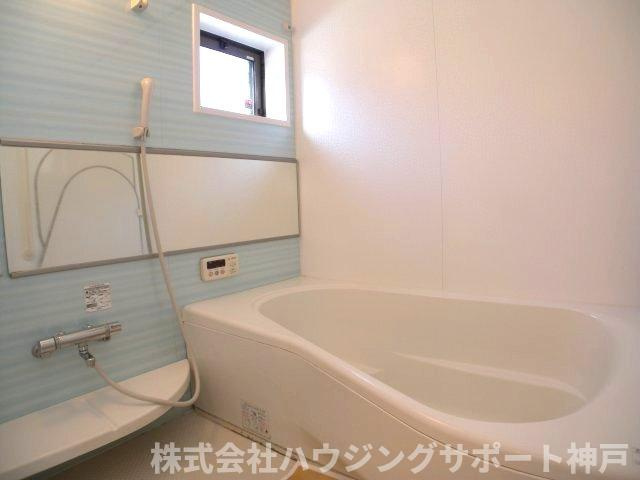 柚垣様戸建Ⅱの浴室