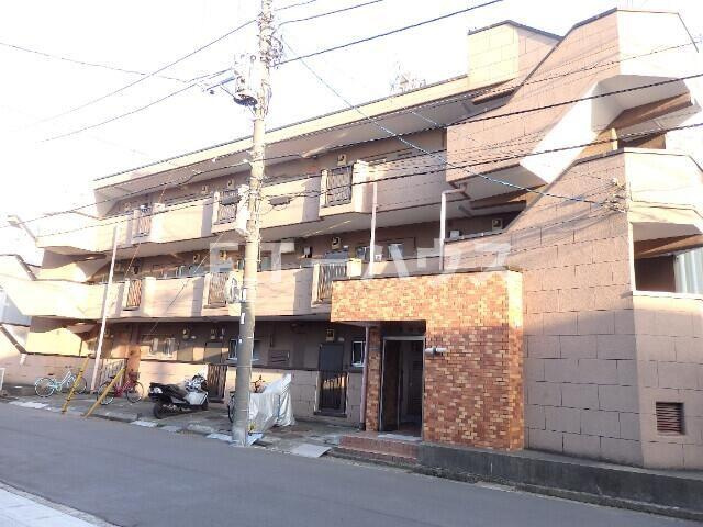 Ｂａｓｅ（Ｅ－１４７）の外観