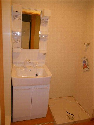クレエ三鷹の洗面所|※同建物別号室