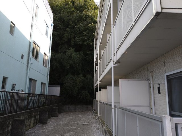 レオパレスカリスのその他