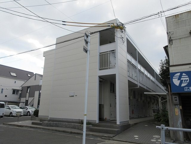 レオパレス青崎の外観