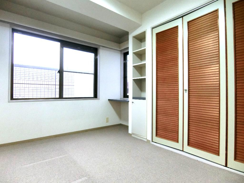 津田沼北見マンションの寝室