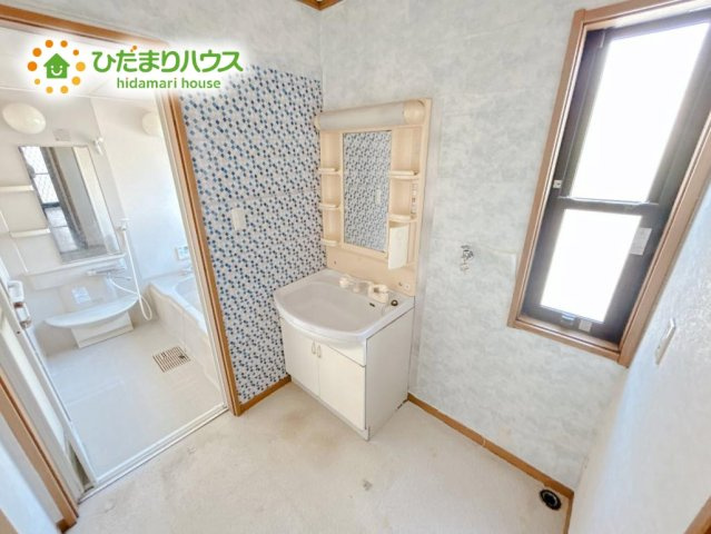 いわき市小名浜南富岡　中古戸建　の独立洗面台