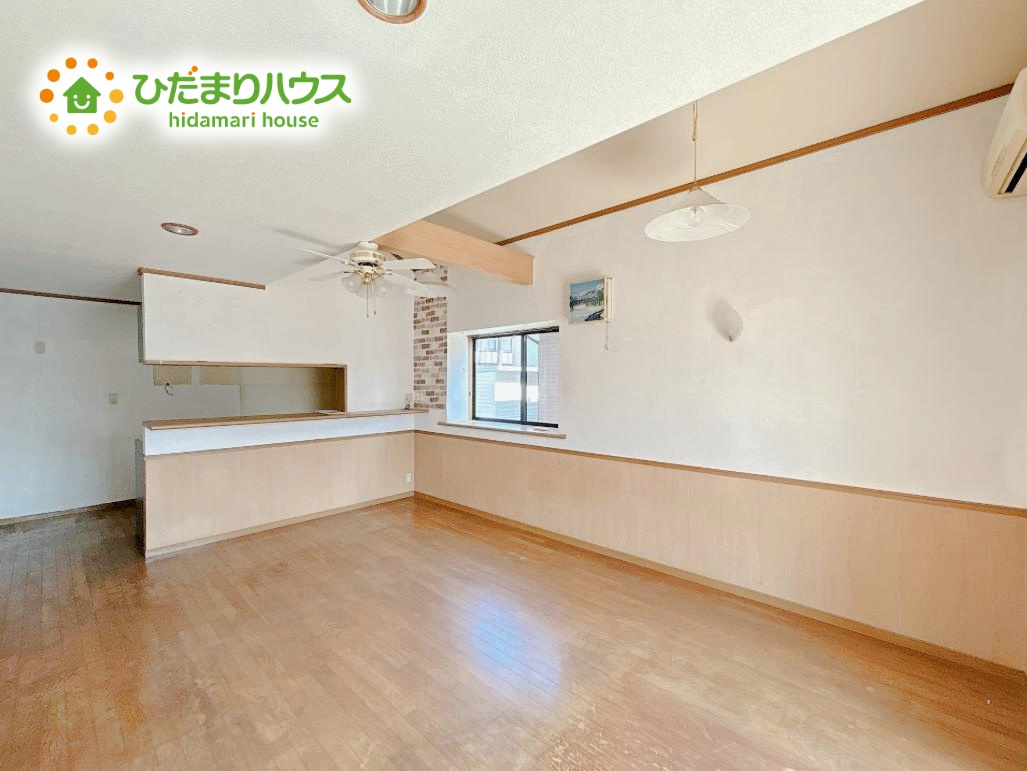 いわき市小名浜南富岡　中古戸建　の居間・リビング