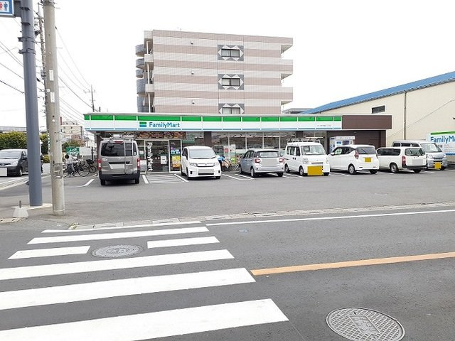 ベルオーブの周辺|ファミマ　さいたま西堀３丁目店まで130m