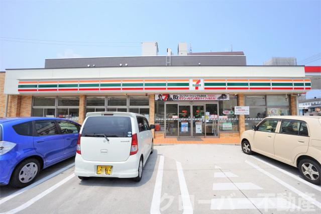 イーストレガシーレジデンスの周辺|コンビニ