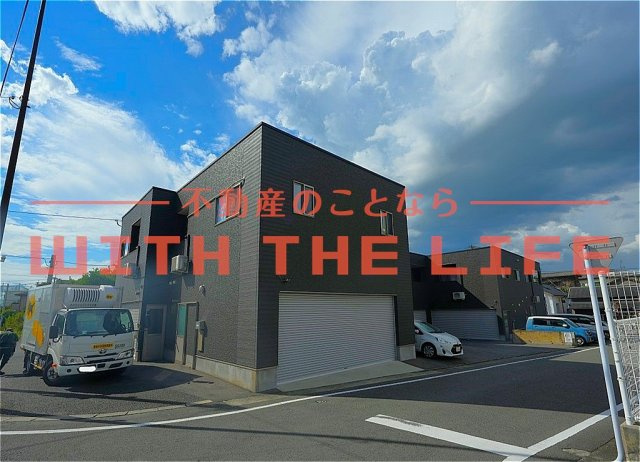 GarageHouse Pit-In Shirayama（ガレージハウスピットインシラヤマ）