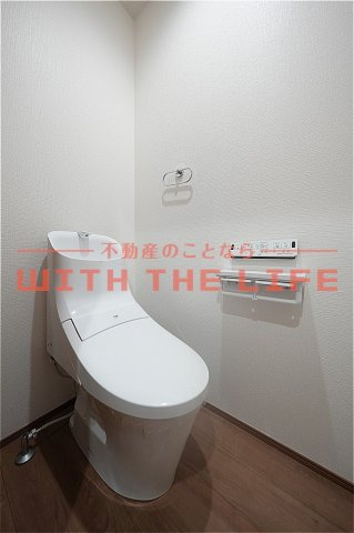 GarageHouse Pit-In Shirayama（ガレージハウスピットインシラヤマ）のトイレ|シンプルで使いやすいトイレです