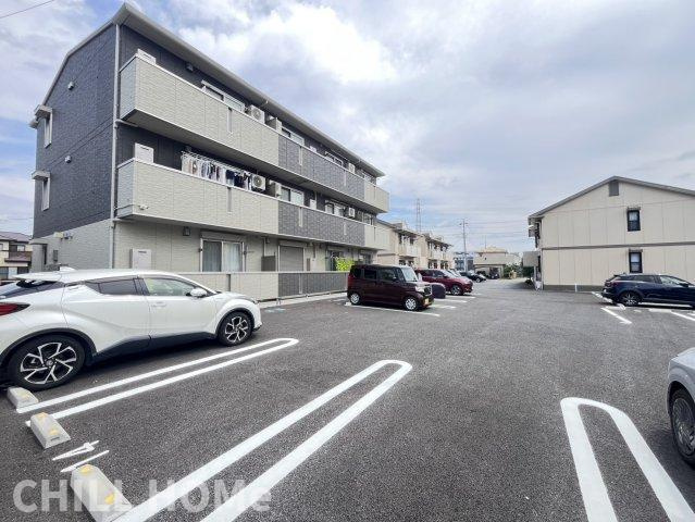 サンヒルズＳの駐車場|他社様掲載物件もまとめてご紹介、ご案内可能です(^^)/
